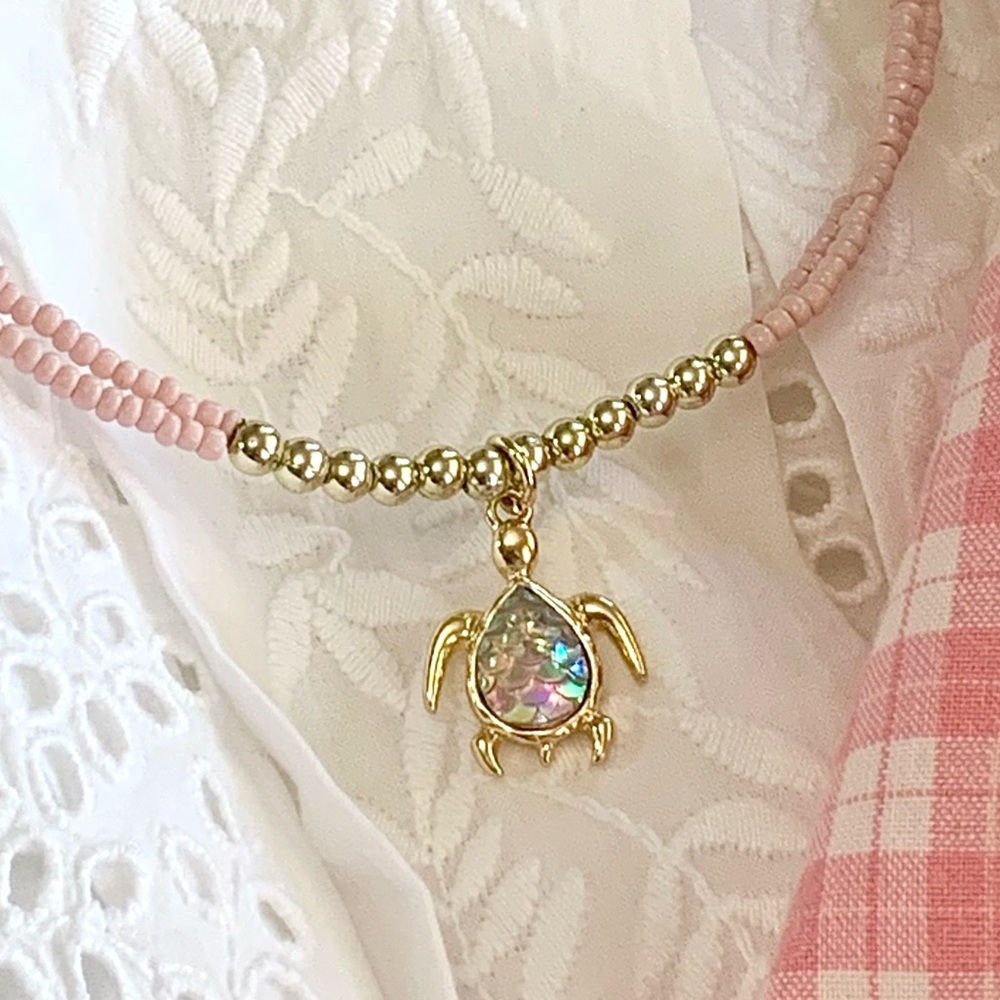 Iridescent Fish Scale Turtle Beaded Gold Tone Necklace